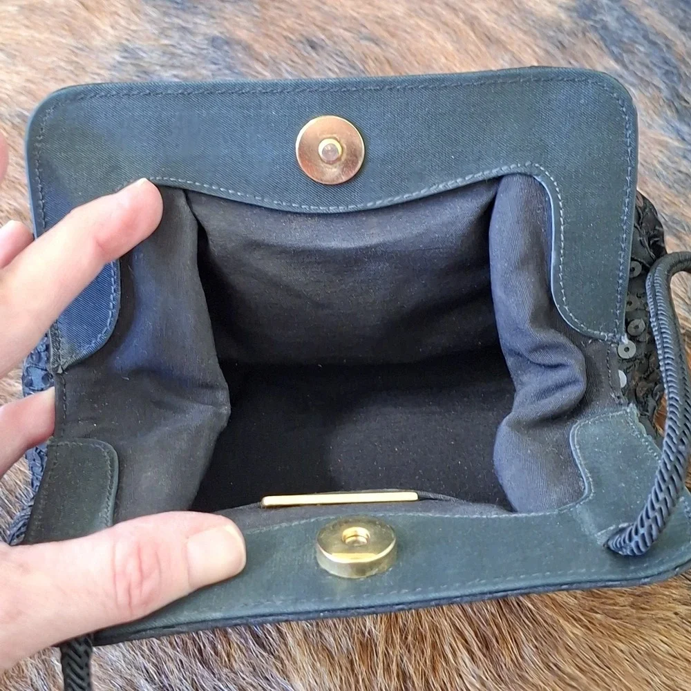 Stuart Weitzman Petite Black Tie Noir Handbag Black Sequin Clutch Bag Embroidery